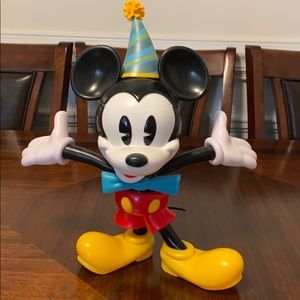 Mickey 90th celebration sipper cup BRAND NEW